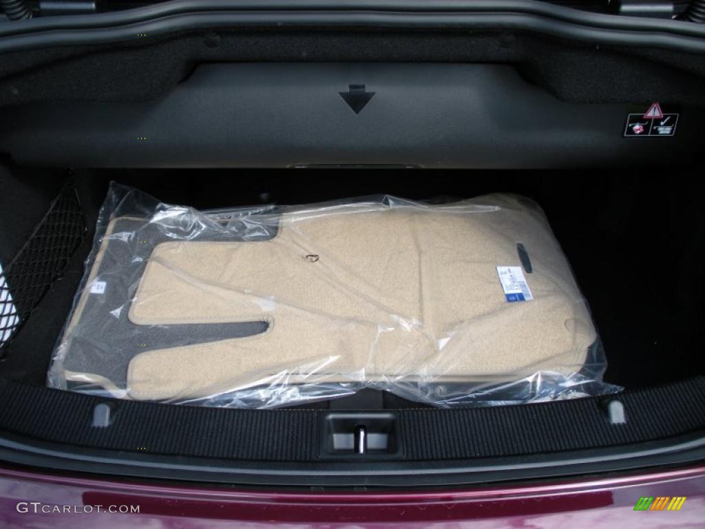 2011 Mercedes-Benz E 550 Cabriolet Trunk Photo #39783134