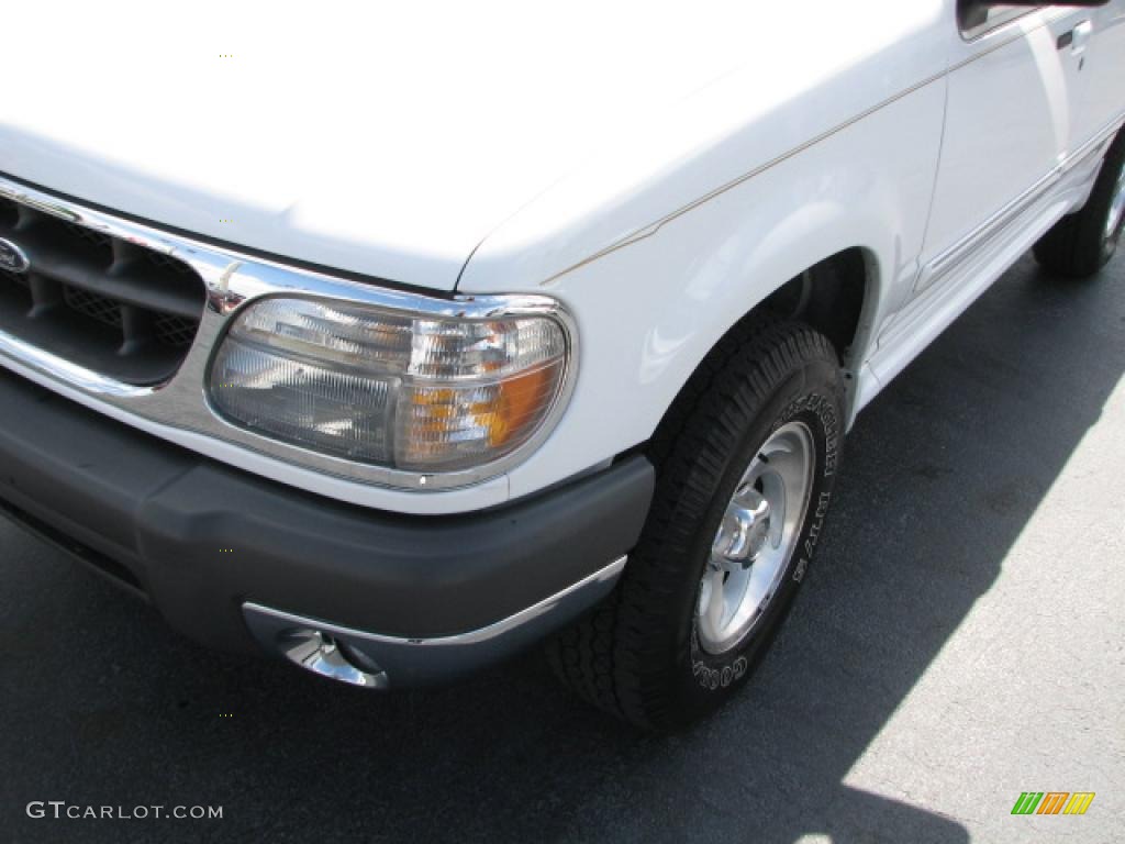 1999 Explorer XLT - Oxford White / Medium Prairie Tan photo #4