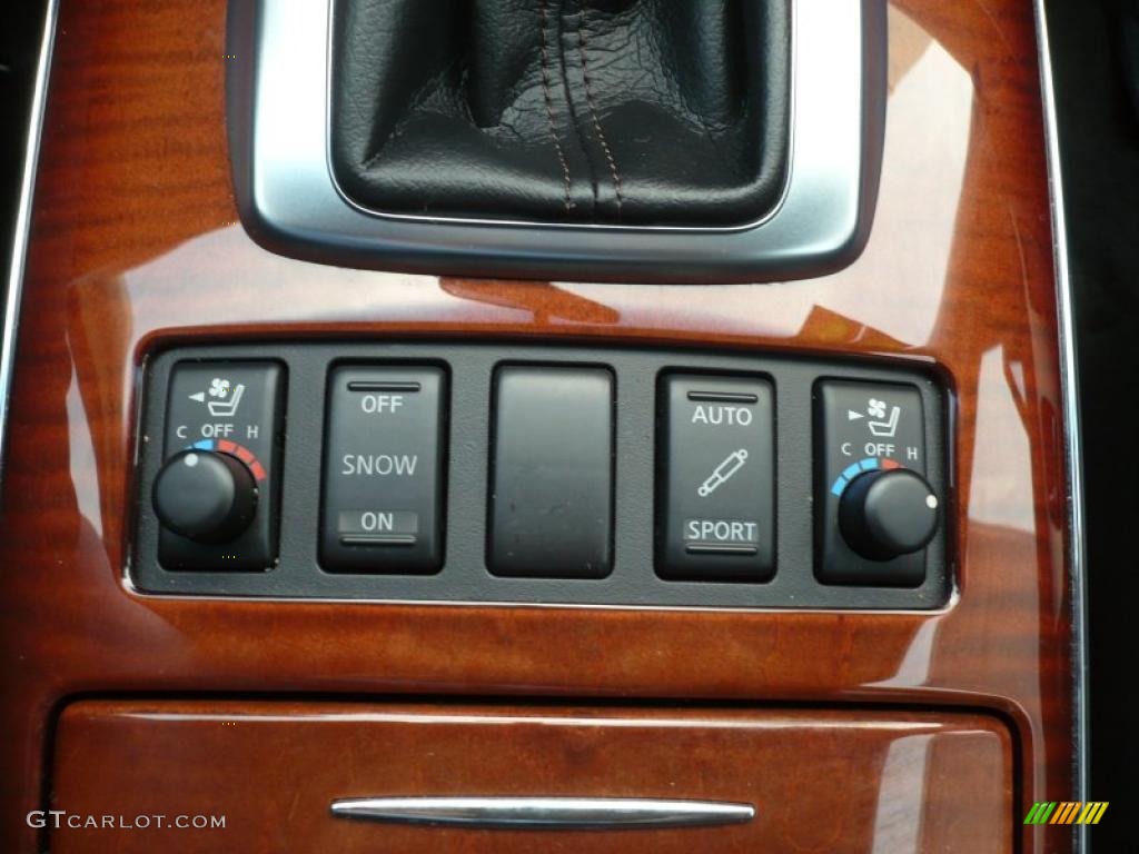 2009 Infiniti FX 50 AWD S Controls Photo #39784494