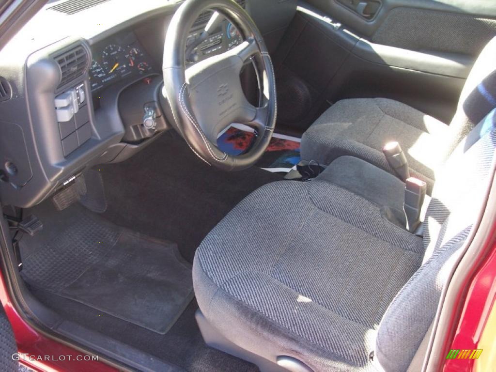 1997 Chevrolet S10 Regular Cab Interior Photo 39784630