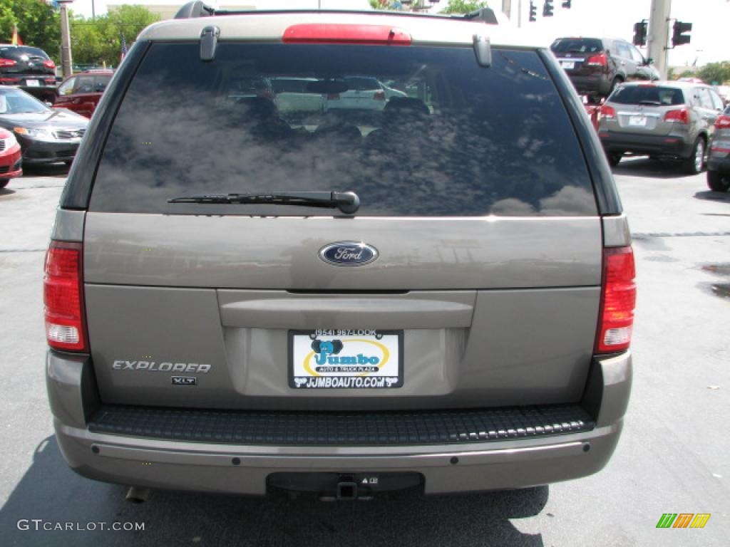 2004 Explorer XLT 4x4 - Mineral Grey Metallic / Medium Parchment photo #8