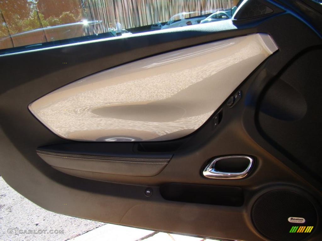 2010 Chevrolet Camaro SS/RS Coupe Black Door Panel Photo #39789674