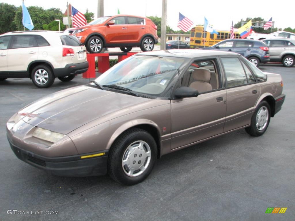Dark Antelope Metallic 1992 Saturn S Series SL1 Sedan Exterior Photo #39790214