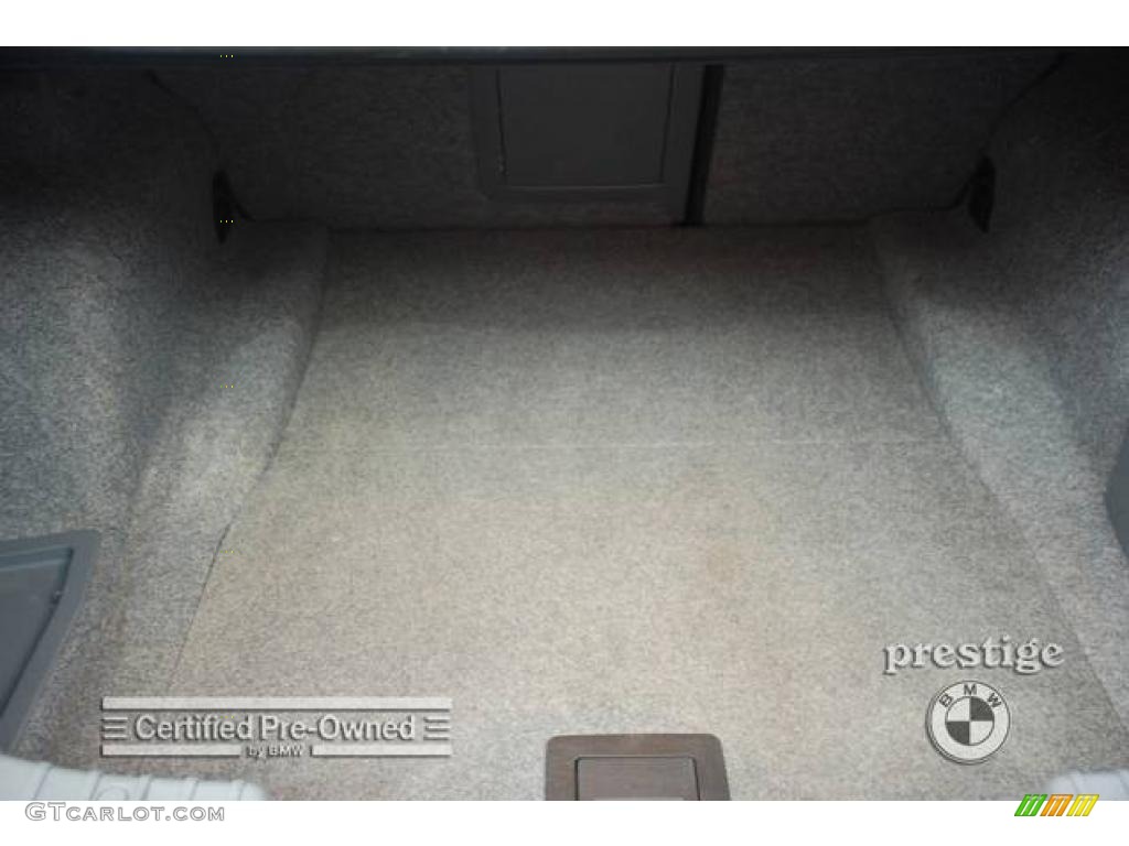 2007 3 Series 328xi Sedan - Black Sapphire Metallic / Black photo #4