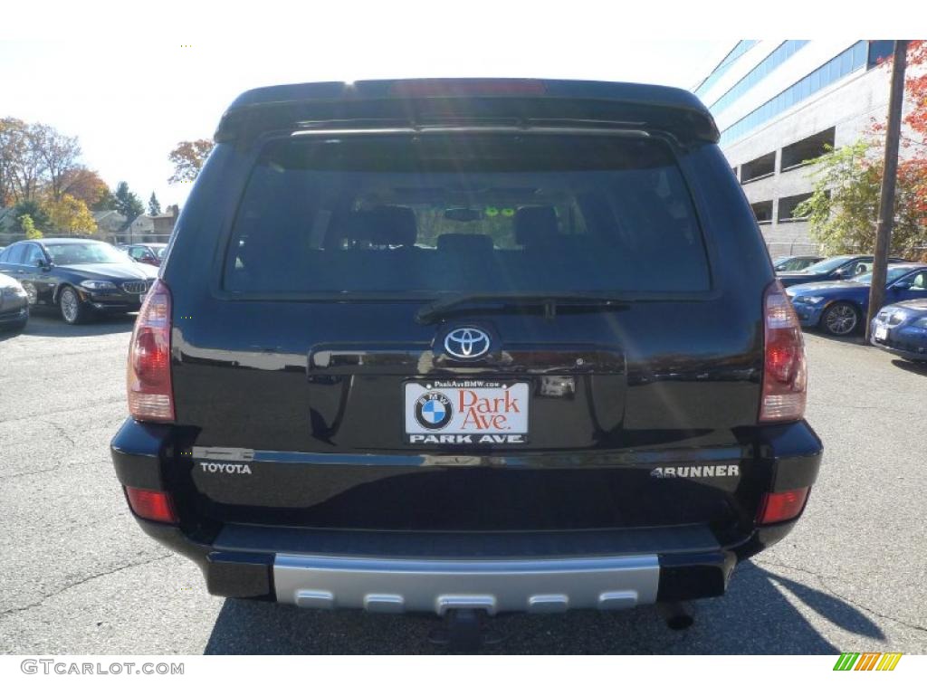 2004 4Runner Limited 4x4 - Black / Taupe photo #12