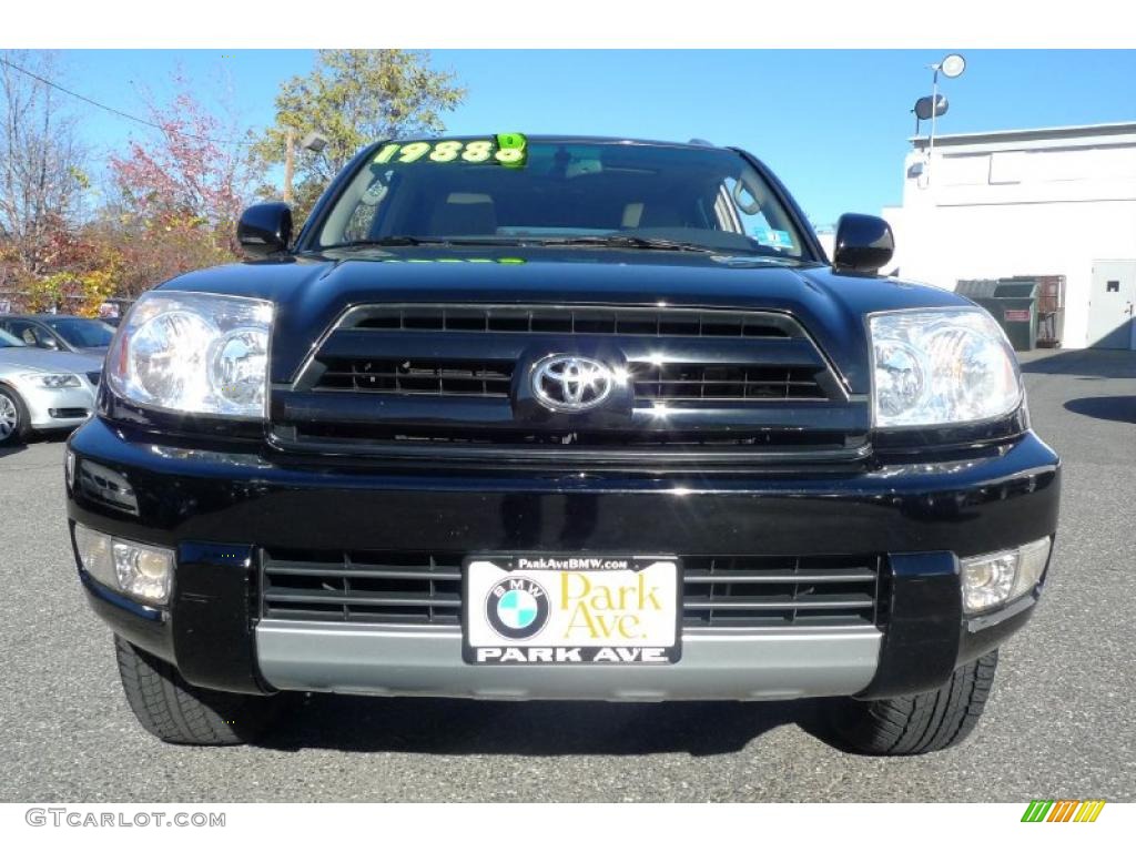 2004 4Runner Limited 4x4 - Black / Taupe photo #15