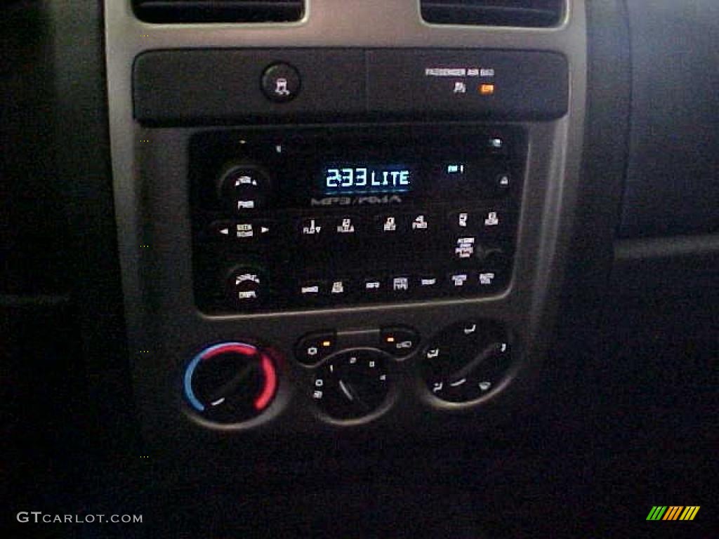 2011 Chevrolet Colorado Work Truck Regular Cab Controls Photo #39793790