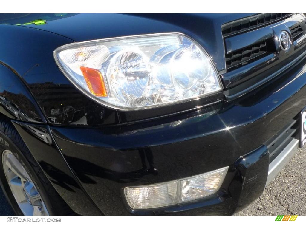 2004 4Runner Limited 4x4 - Black / Taupe photo #17