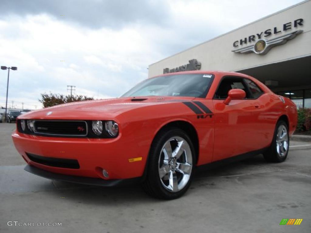 2010 Challenger R/T - HEMI Orange / Dark Slate Gray photo #7