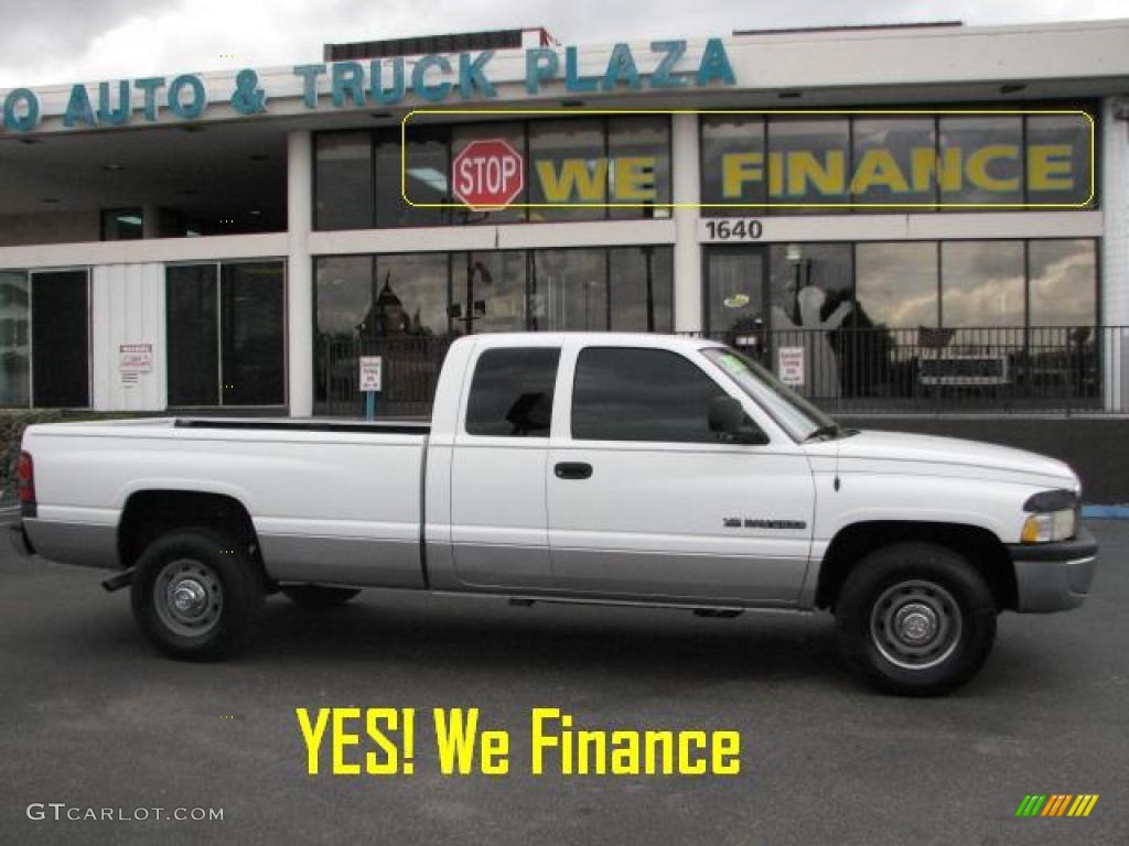 2001 Ram 2500 ST Quad Cab - Bright White / Agate photo #10