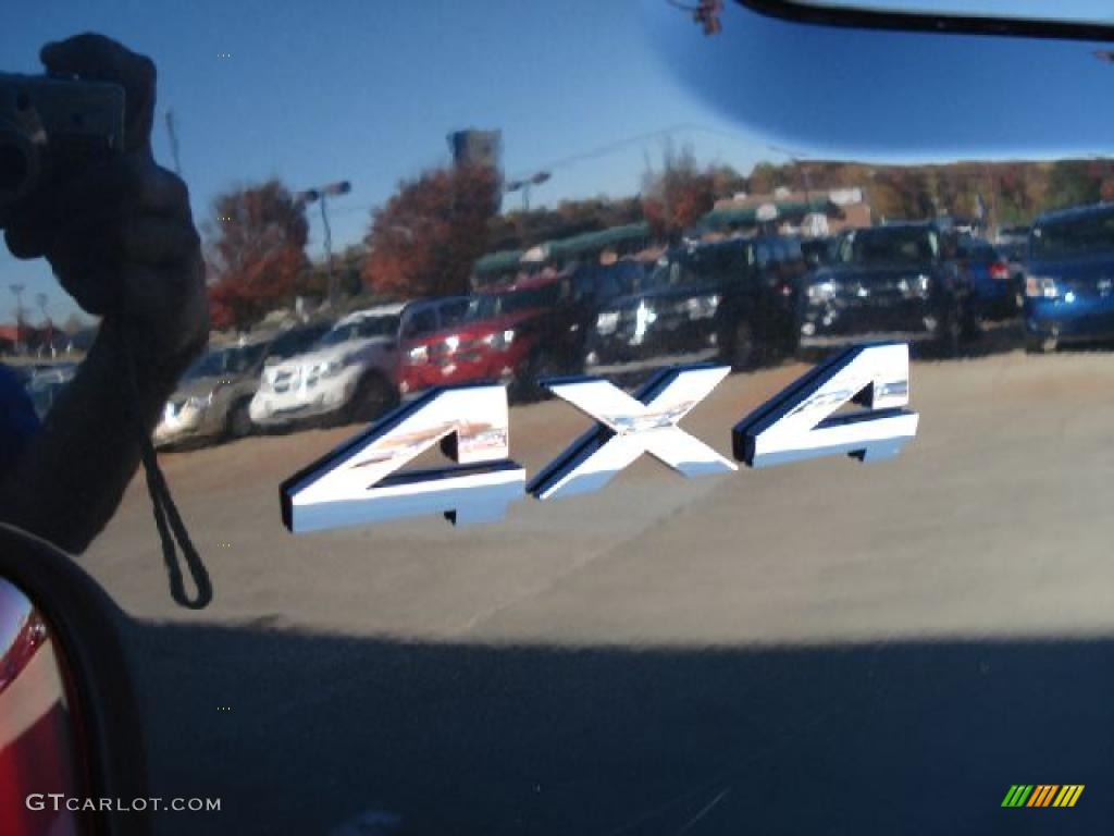 2011 Dodge Nitro Heat 4x4 Marks and Logos Photo #39795126