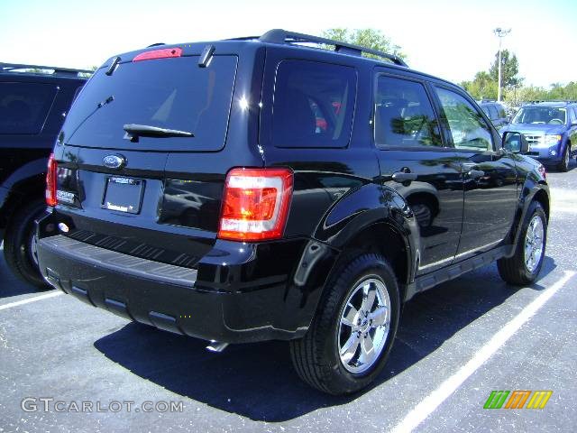 2009 Escape XLT V6 - Black / Camel photo #2