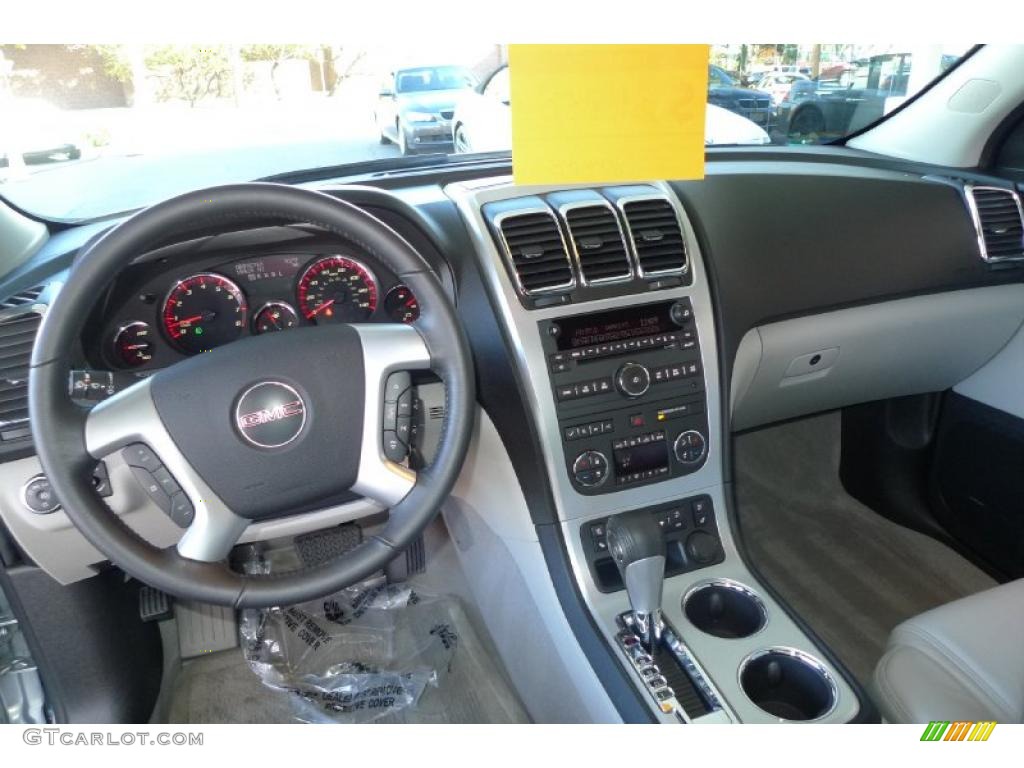 2010 GMC Acadia SLT AWD Light Titanium Dashboard Photo #39795822