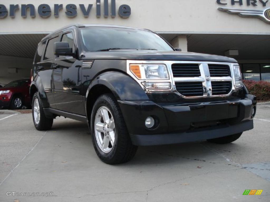 Brilliant Black Crystal Pearl Dodge Nitro