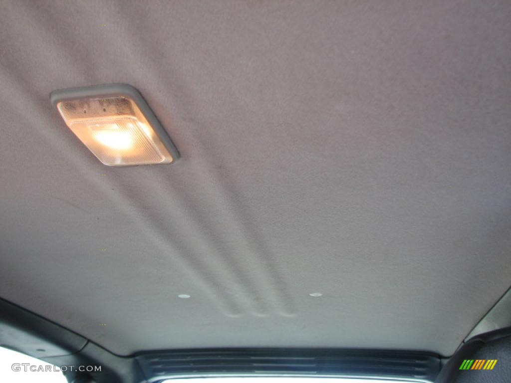 Carbon Black/Martian Rock Red Interior 1999 Isuzu VehiCROSS Standard VehiCROSS Model Photo #39800180