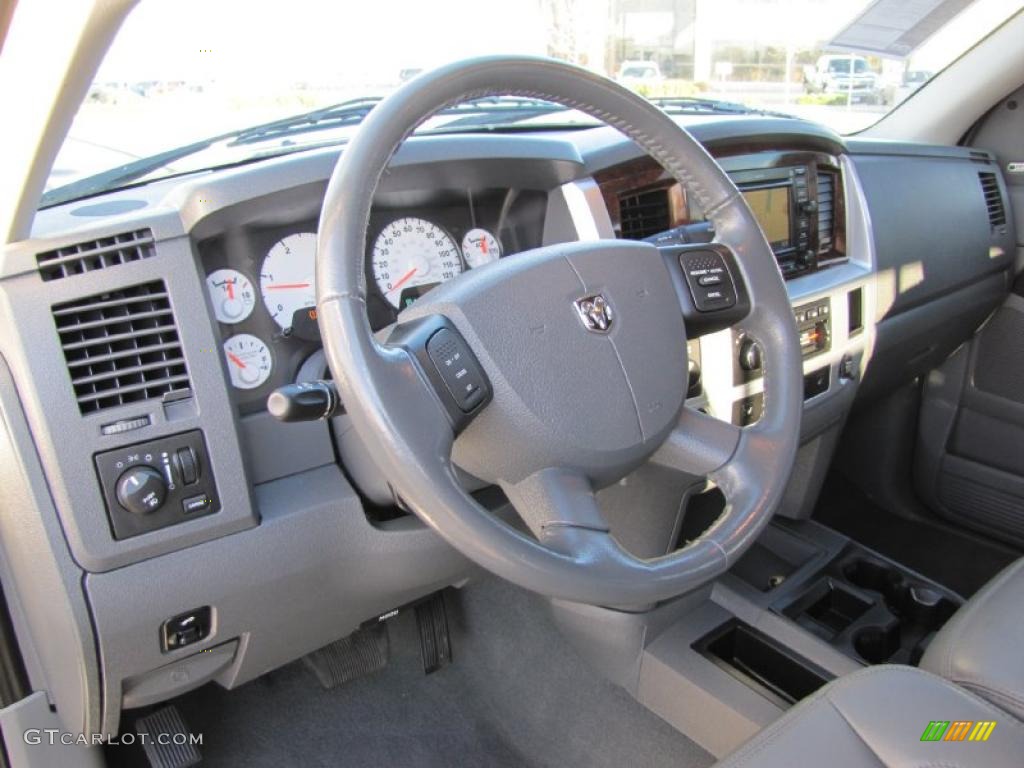 2008 Dodge Ram 2500 Laramie Mega Cab 4x4 Medium Slate Gray Steering Wheel Photo #39801700