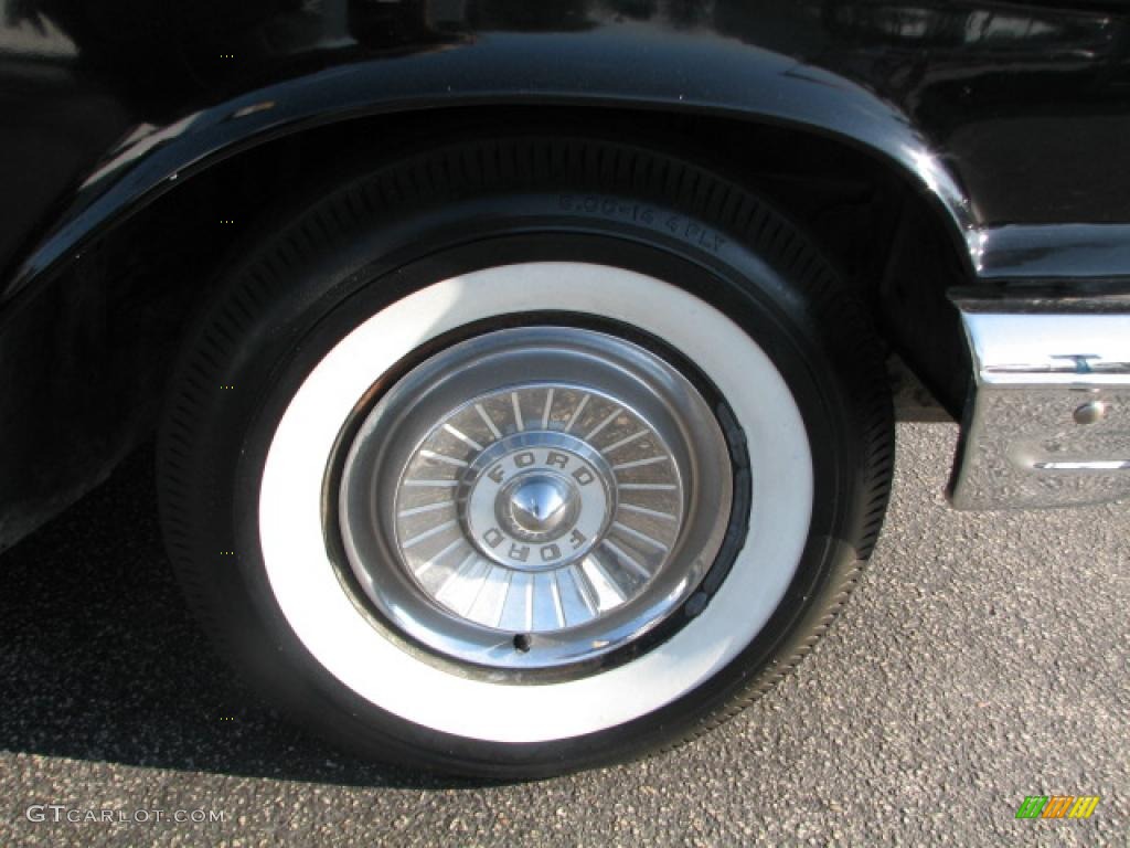 1960 Ford Thunderbird Hardtop Wheel Photos