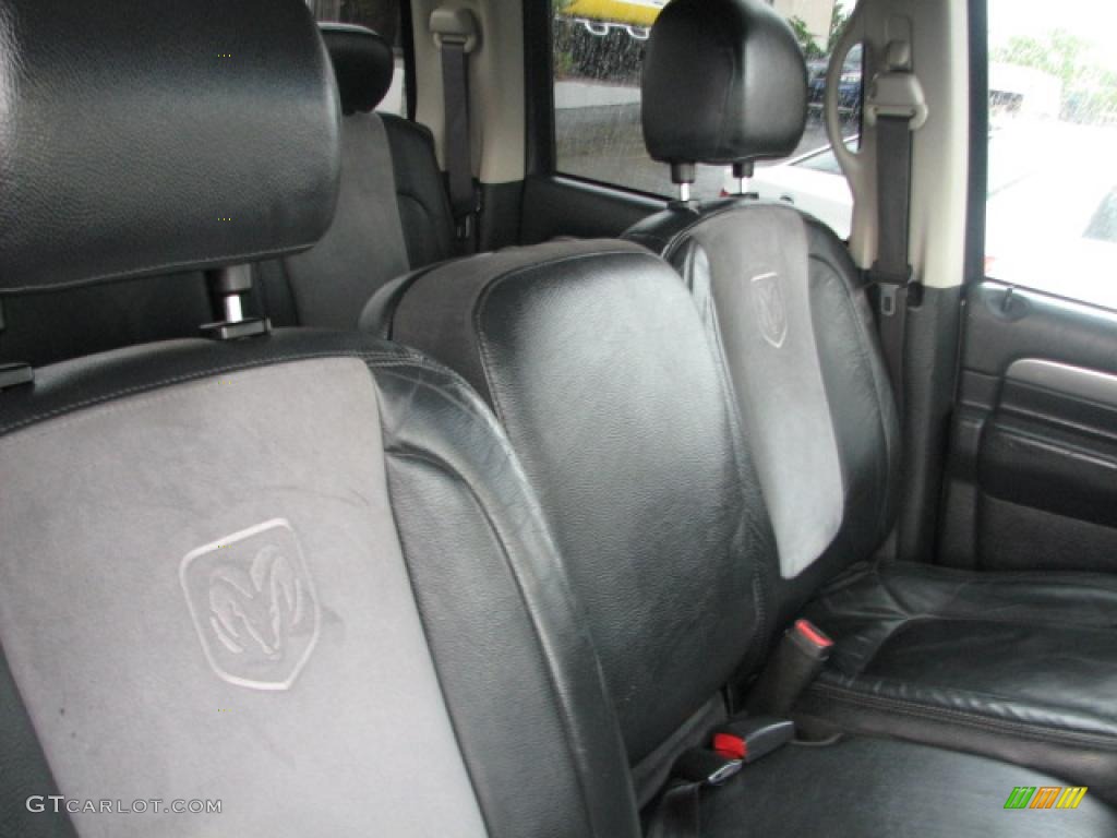 2004 Ram 1500 Laramie Quad Cab - Graphite Metallic / Dark Slate Gray photo #13