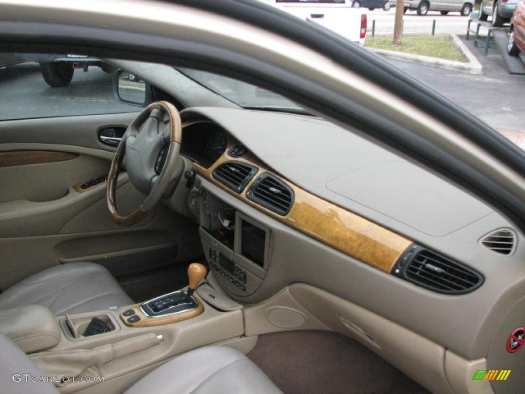 2000 Jaguar S-Type 4.0 Almond Dashboard Photo #39803992