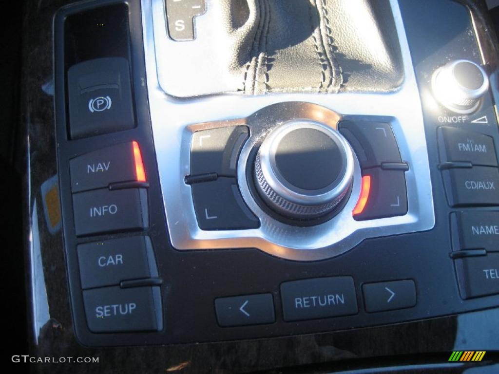2008 Audi S6 5.2 quattro Sedan Controls Photo #39804232
