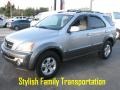 2004 Diamond Silver Metallic Kia Sorento EX  photo #5