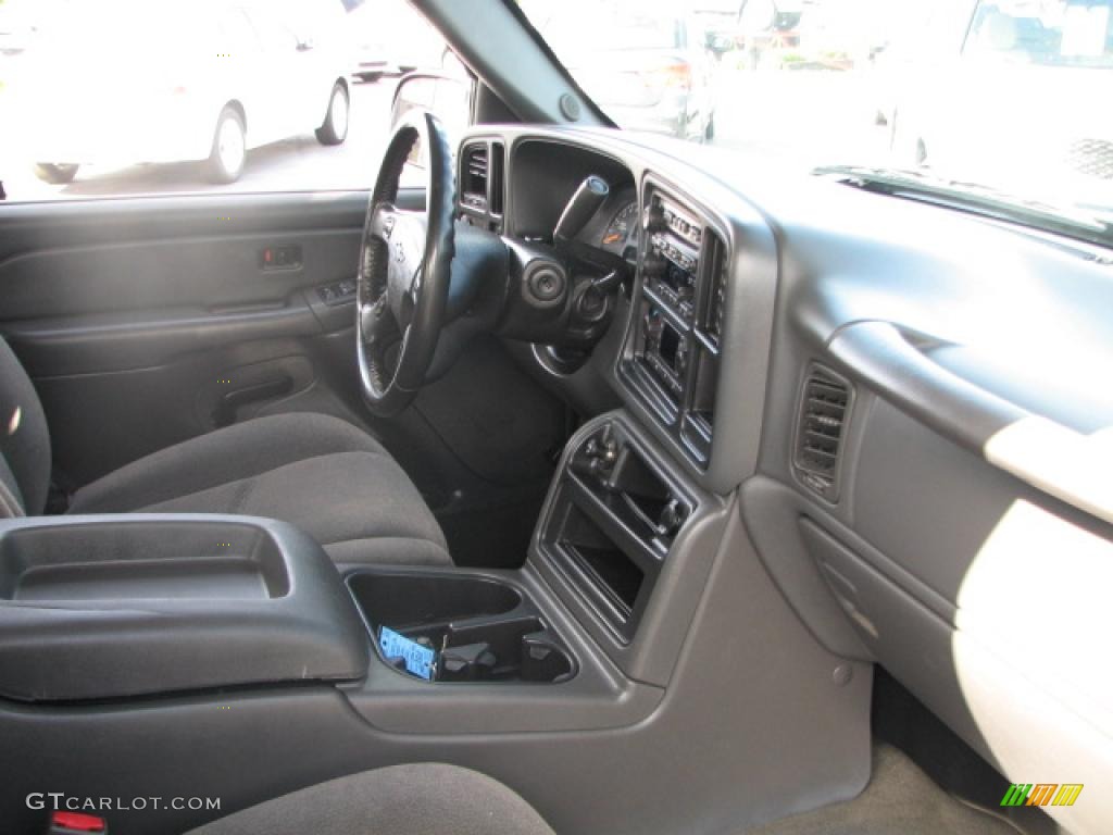 2005 Silverado 1500 LS Crew Cab - Black / Medium Gray photo #13