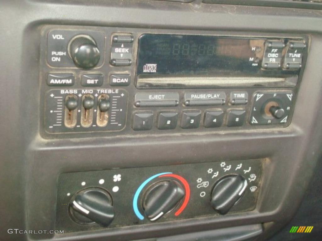 2002 Wrangler Sport 4x4 - Black / Agate Black photo #10