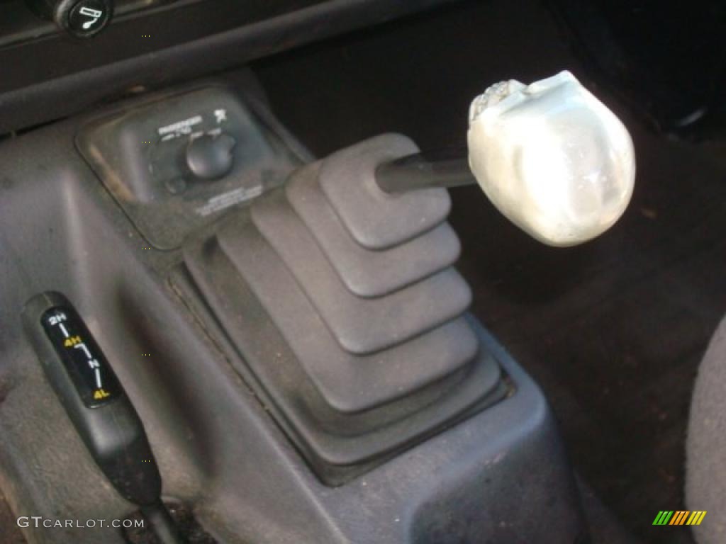 2002 Wrangler Sport 4x4 - Black / Agate Black photo #11