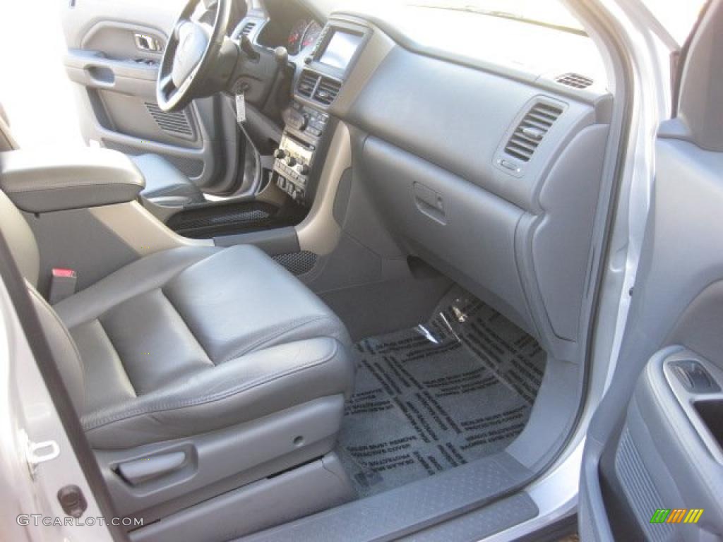 Gray Interior 2006 Honda Pilot EX-L Photo #39807560