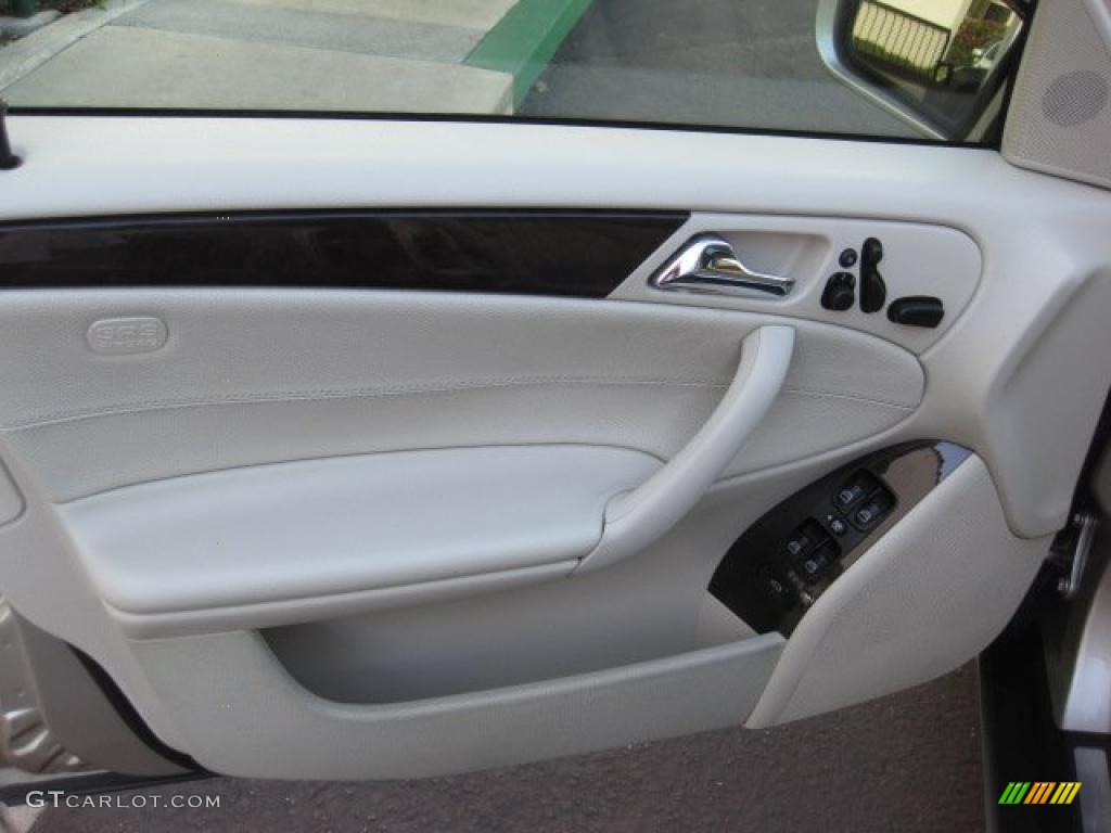 2005 Mercedes-Benz C 320 4Matic Sedan Stone Door Panel Photo #39807944