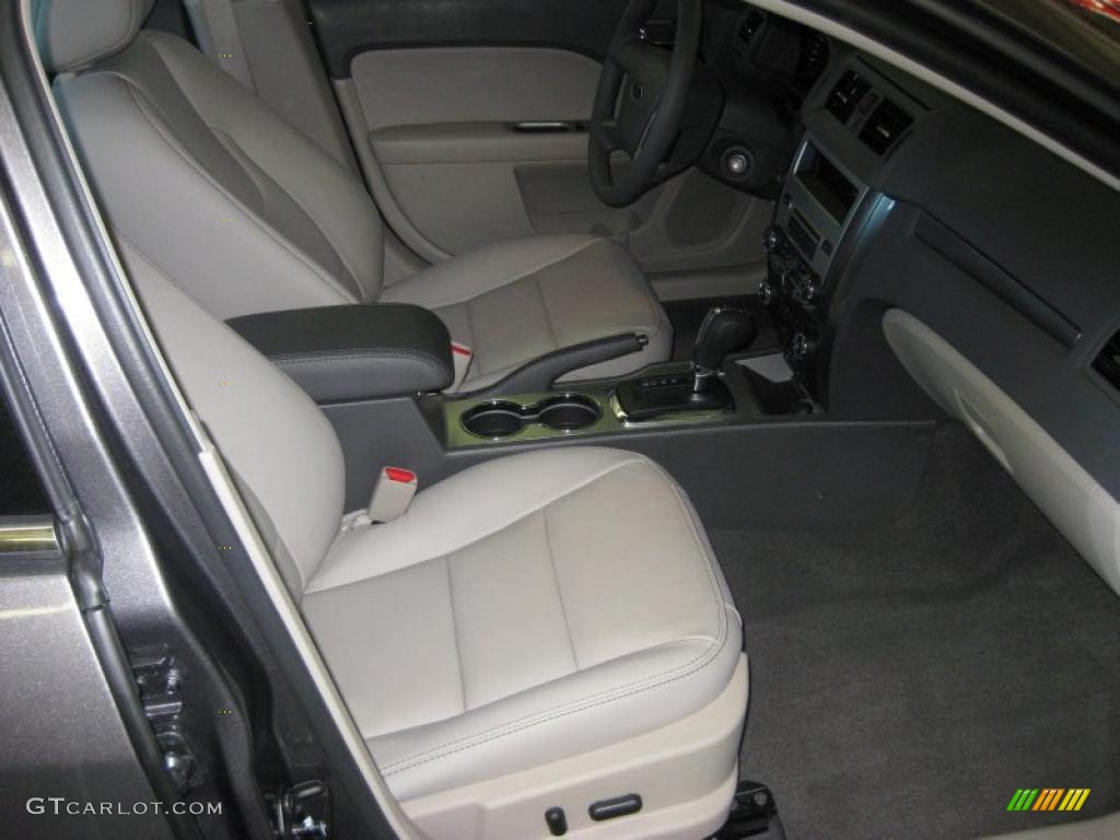 2011 Fusion SEL V6 - Sterling Grey Metallic / Medium Light Stone photo #18