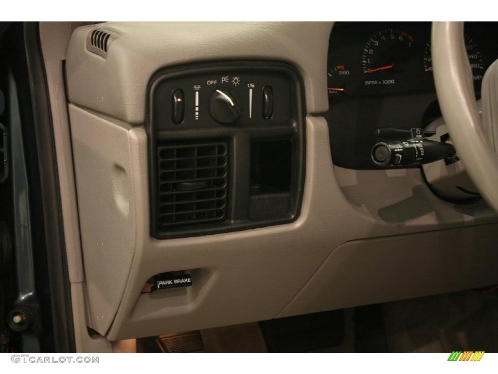 1996 Impala SS - Dark Gray Green Metallic / Gray photo #11