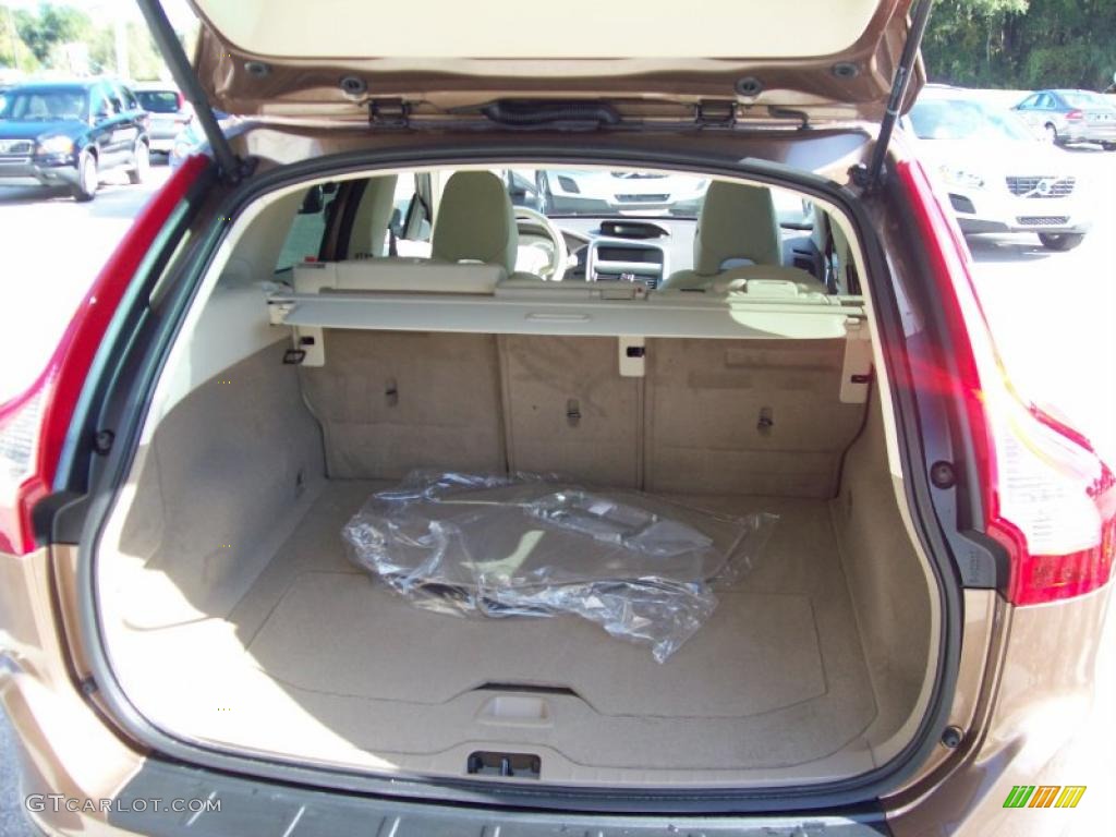 2011 Volvo XC60 T6 AWD Trunk Photo #39812115