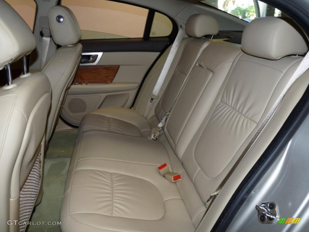 Barley Interior 2010 Jaguar XF Sport Sedan Photo #39817196