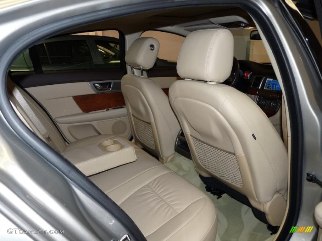 Barley Interior 2010 Jaguar XF Sport Sedan Photo #39817208