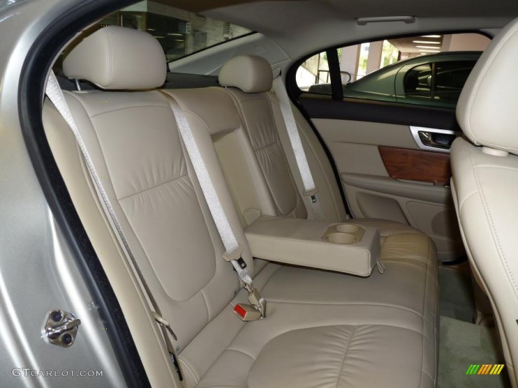 Barley Interior 2010 Jaguar XF Sport Sedan Photo #39817224
