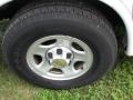 2005 Chevrolet Express 1500 Commercial Van Wheel and Tire Photo