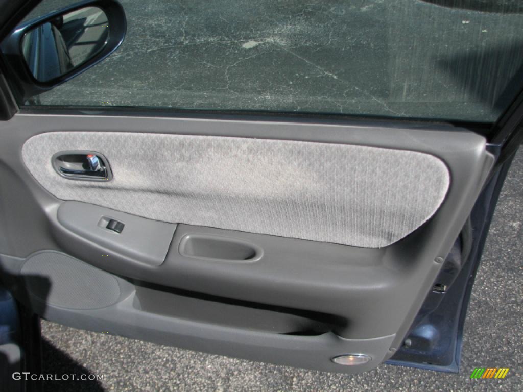 2002 626 LX - Galaxy Blue / Gray photo #13
