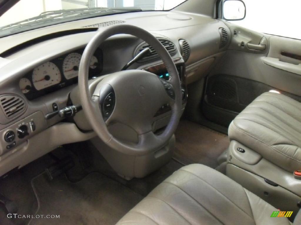 Camel Interior 1999 Chrysler Town & Country Limited Photo #39820308