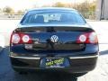 Deep Black - Passat Turbo Sedan Photo No. 4