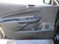 Deep Black - Passat Turbo Sedan Photo No. 6