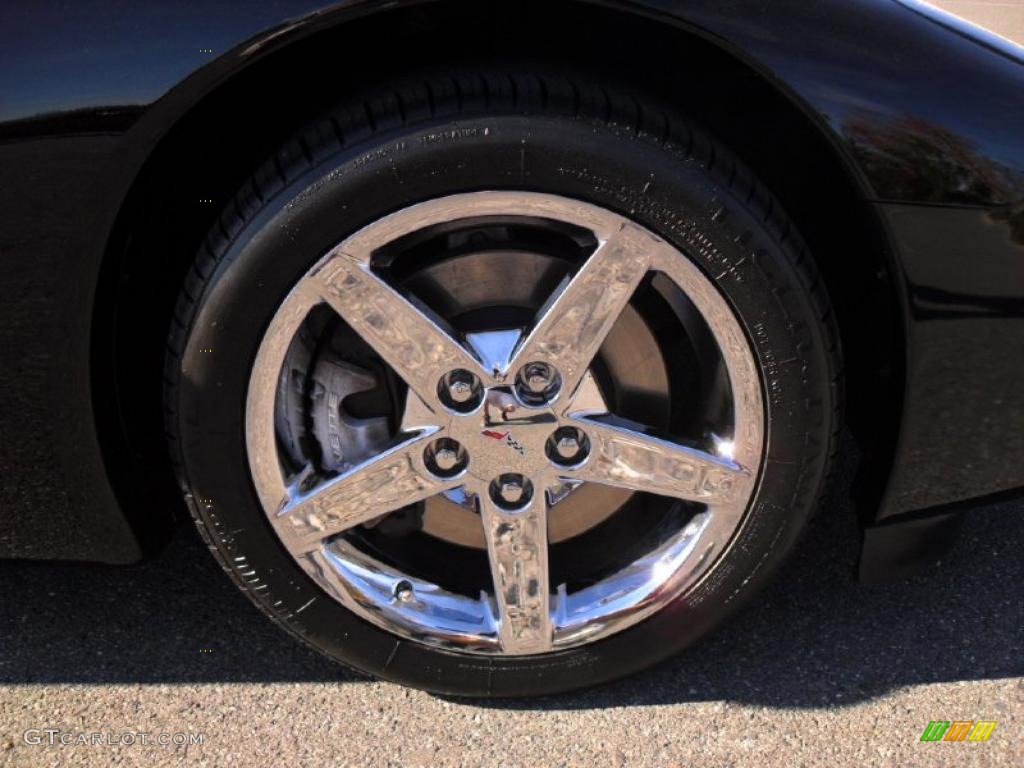 2001 Chevrolet Corvette Convertible Wheel Photo #39823126