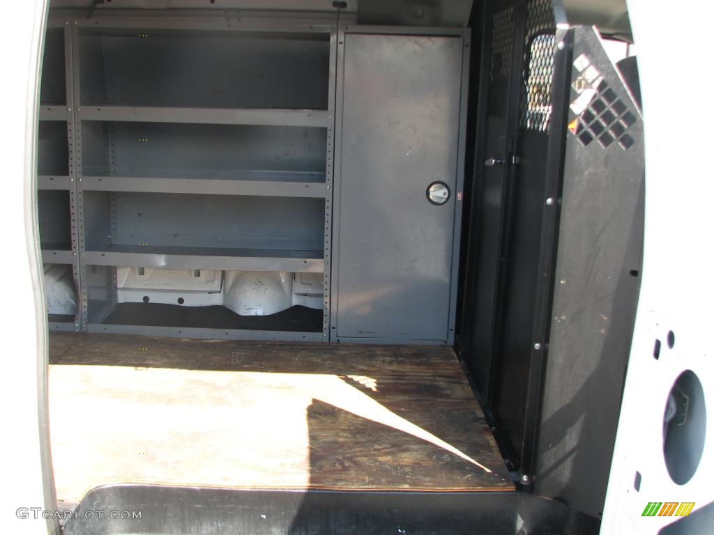 Medium Flint Interior 2004 Ford E Series Van E350 Commercial Utility Photo #39823162