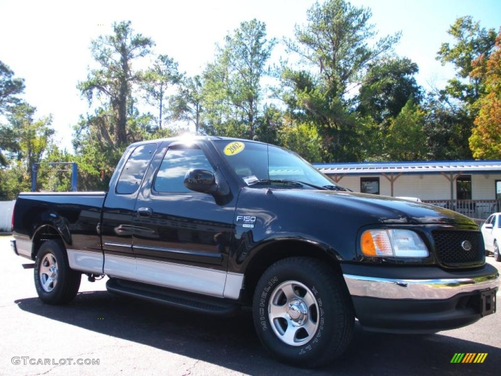 2002 F150 XLT SuperCab - Black / Dark Graphite photo #7