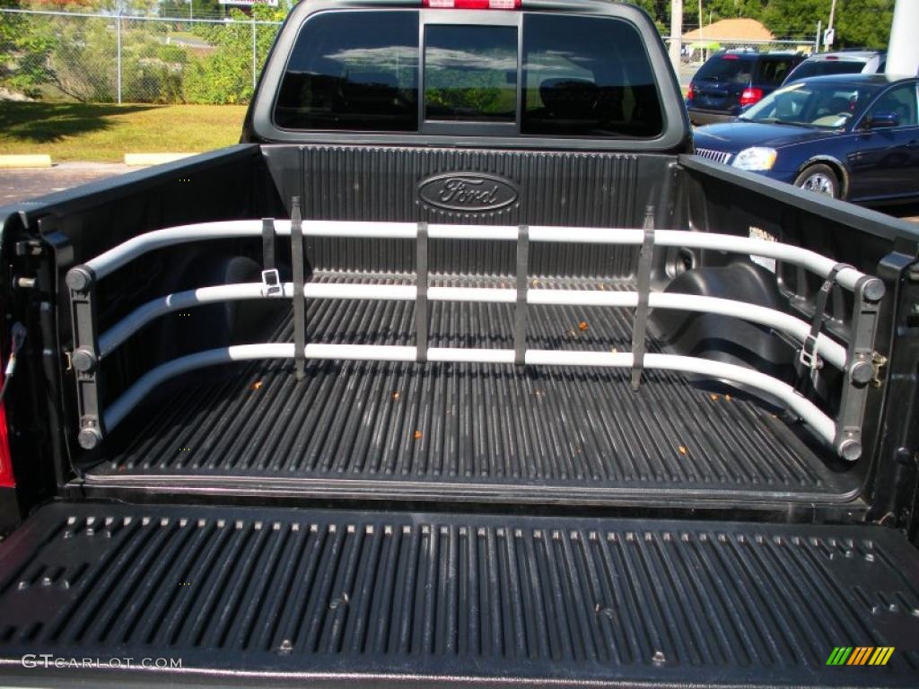 2002 F150 XLT SuperCab - Black / Dark Graphite photo #22