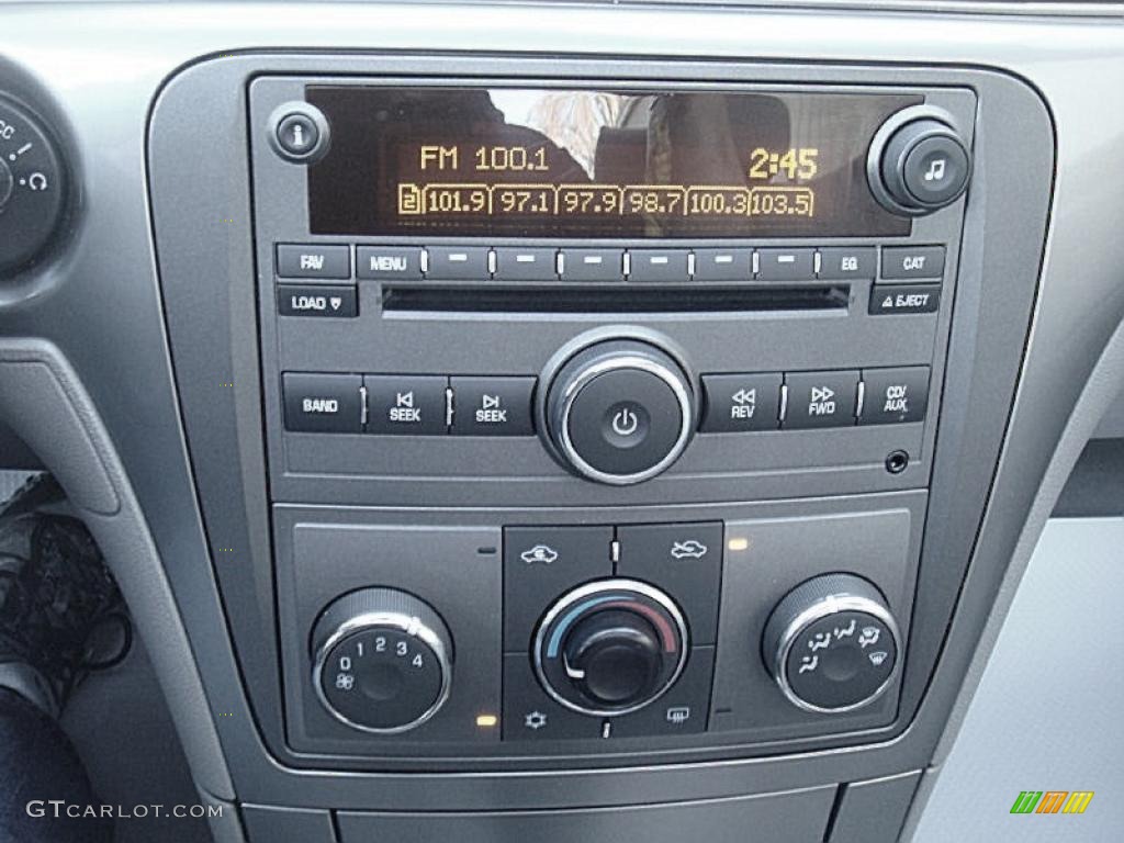 2007 Aura XE - Ocean Mist Metallic / Gray photo #17