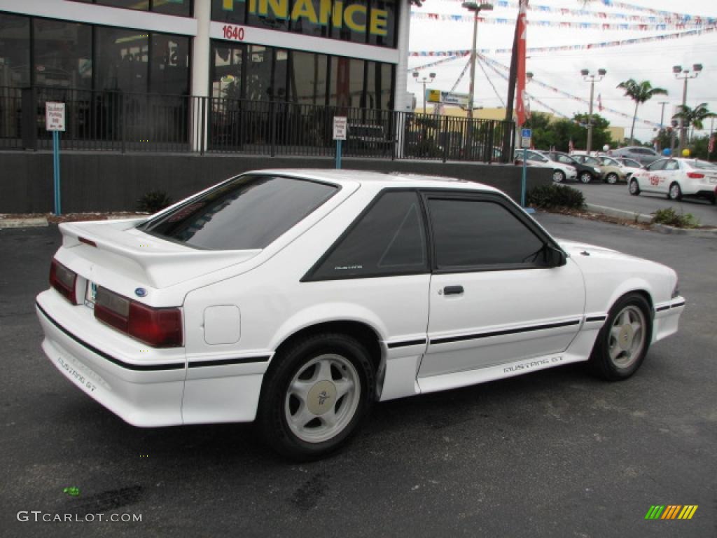 Oxford White 1992 Ford Mustang GT Coupe Exterior Photo #39830554