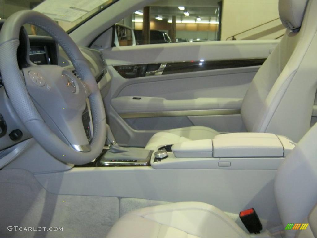 2011 E 550 Cabriolet - Iridium Silver Metallic / Ash/Dark Grey photo #4