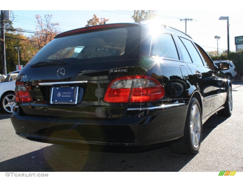 2008 E 350 4Matic Wagon - Black / Cashmere photo #5