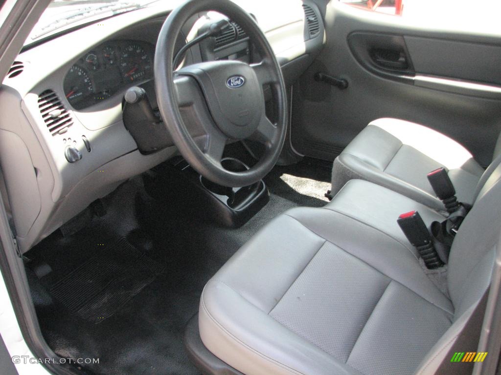 Flint Gray Interior 2004 Ford Ranger XL Regular Cab Photo #39838513